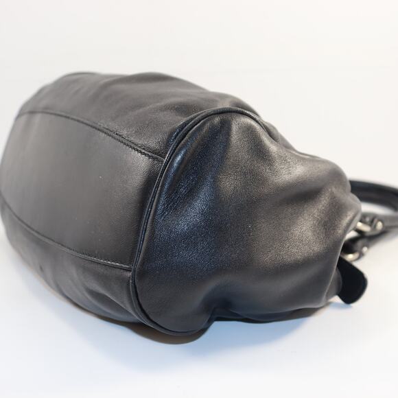 Salvatore Ferragamo Black Leather Shoulder Bag Gancini Logo - Picture 5 of 8